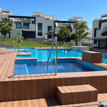 Oasis Beach, Punta Prima, Torrevieja Alicante Exterior photo
